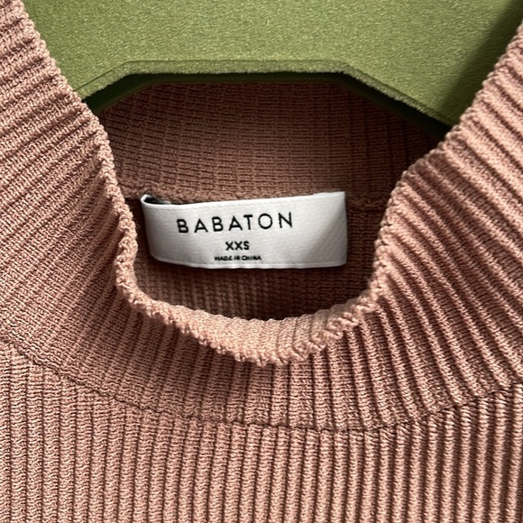 Babaton Aritzia tan Sculpt Knitted Mock neck Ribbed Cropped Tank Top XXS - Picture 3 of 5